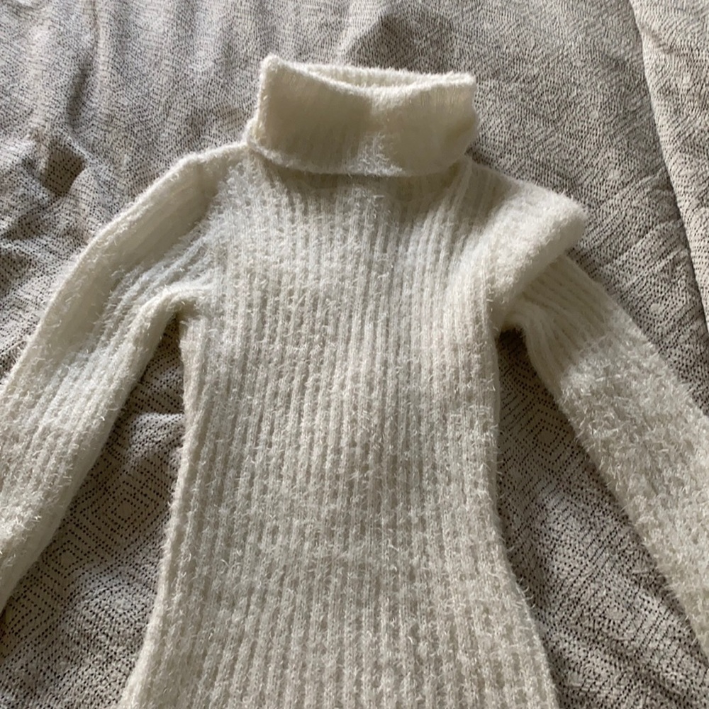White/off white knitted turtle neck dress